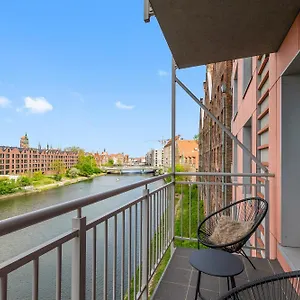 https://downtown-apartments-waterlane-island-spa.gdanskhotel.org